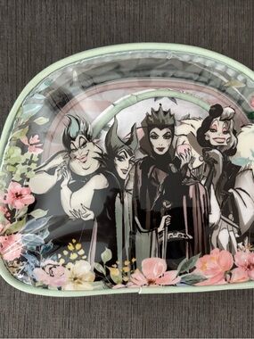 Disney Villians cosmetic bags set of three. New with tags.